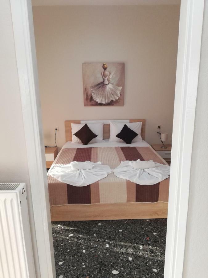Periklis House Villa Nea Kallikrateia Bagian luar foto